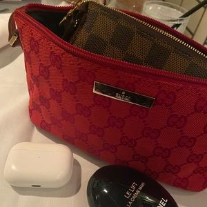 Classic Gucci monogram bag